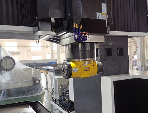 全自動(dòng)直角銑頭